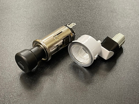 Land Cruiser 93-97 12V outlet